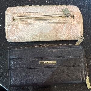 Anne Klein Textured Cream and Black Wallet Duo